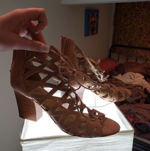 Nude marc fisher shoes